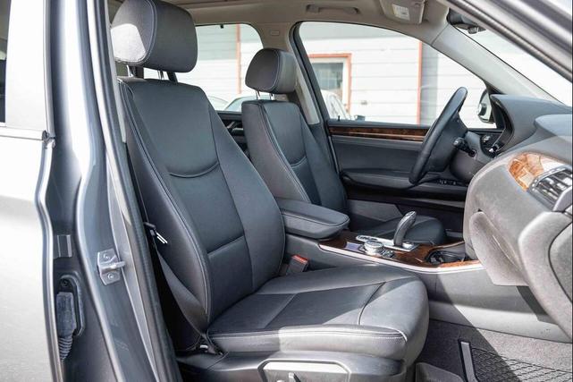 Photo of 2015 Space Gray Metallic BMW X3