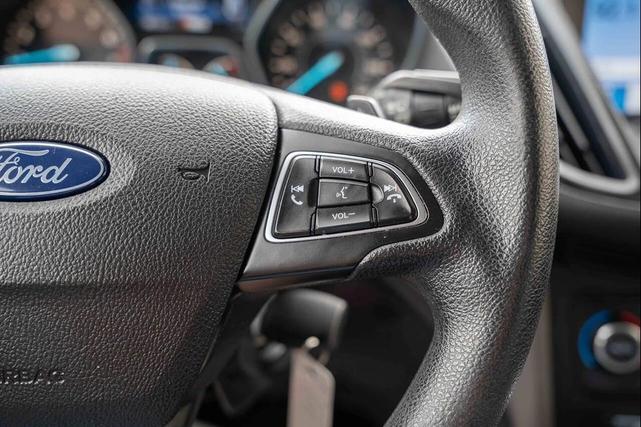 Photo of 2017 Red Ford Escape