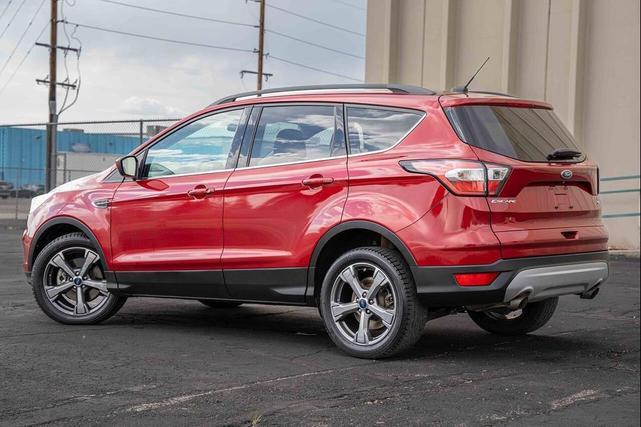 Photo of 2017 Red Ford Escape