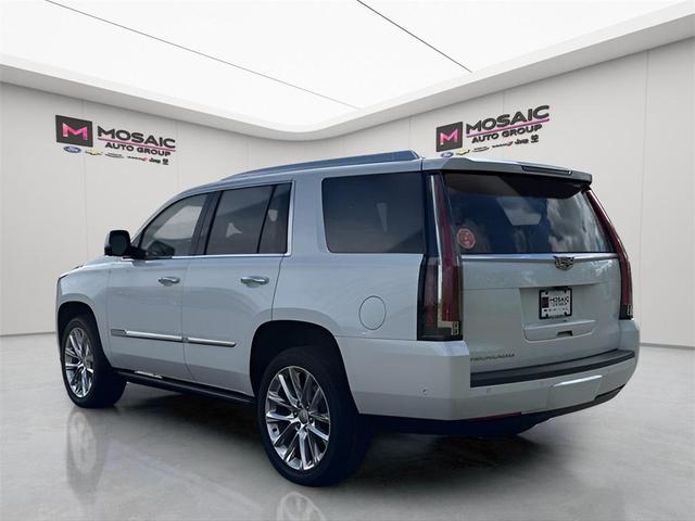Photo of 2017 Crystal White Tricoat Cadillac Escalade