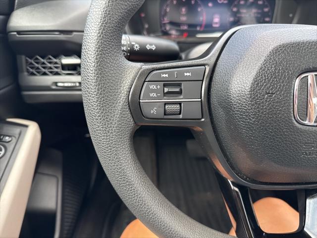 Photo of 2024 Platinum White Pearl Honda Accord