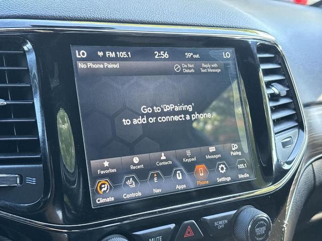 Photo of 2020 Slate Blue Pearlcoat Jeep Grand Cherokee