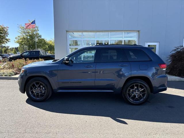 Photo of 2020 Slate Blue Pearlcoat Jeep Grand Cherokee