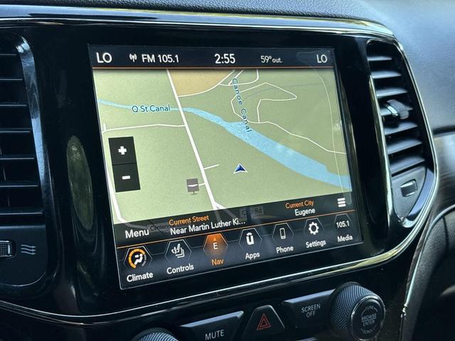 Photo of 2020 Slate Blue Pearlcoat Jeep Grand Cherokee
