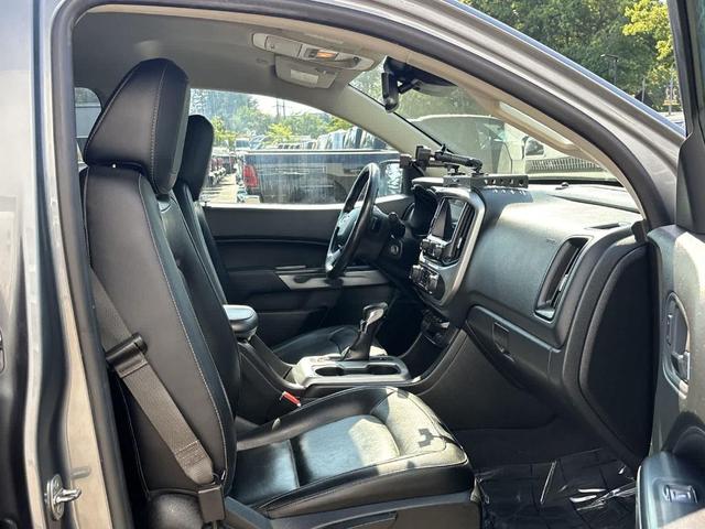 Photo of 2022 Satin Steel Metallic Chevrolet Colorado