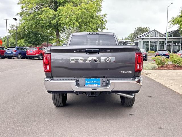 Photo of 2025 Granite Crystal Clearcoat Metallic RAM 3500