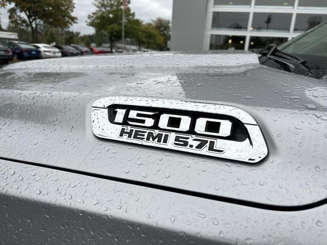 Photo of 2019 Billet Silver Metallic Clearcoat RAM 1500