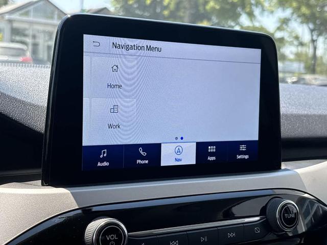 Photo of 2022 Carbonized Gray Metallic Ford Escape