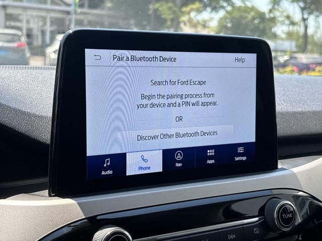 Photo of 2022 Carbonized Gray Metallic Ford Escape