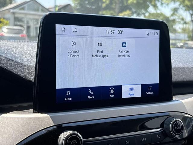 Photo of 2022 Carbonized Gray Metallic Ford Escape