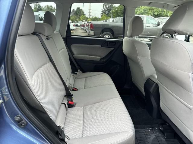 Photo of 2017 Quartz Blue Pearl Subaru Forester