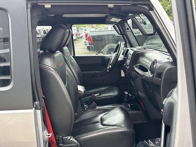 Photo of 2018 Billet Silver Metallic Clearcoat Jeep Wrangler JK