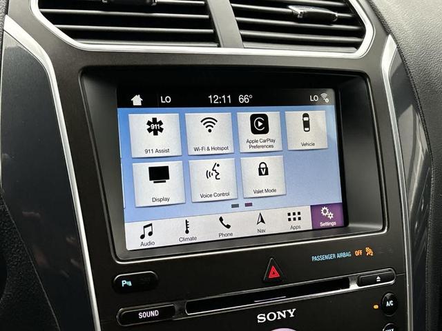Photo of 2018 Magnetic Metallic Ford Explorer
