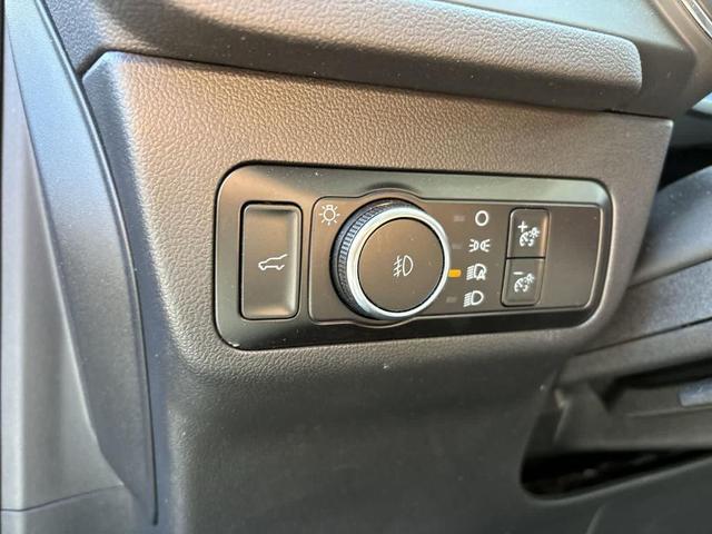 Photo of 2024 Agate Black Metallic Ford Escape