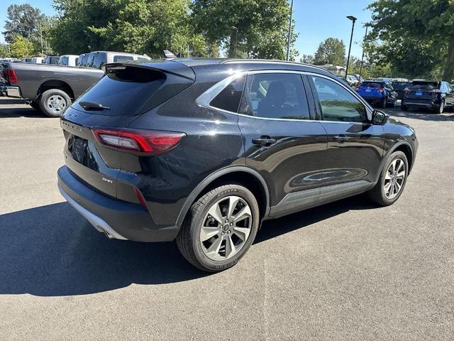 Photo of 2024 Agate Black Metallic Ford Escape
