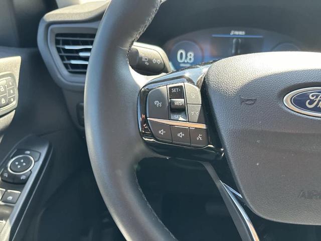 Photo of 2024 Agate Black Metallic Ford Escape