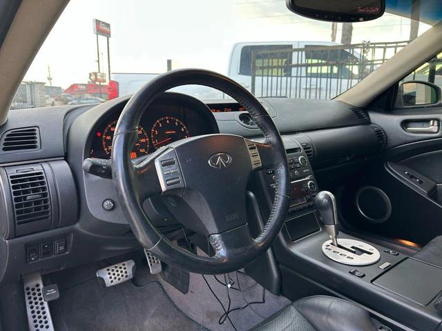 Photo of 2004 Silver INFINITI G35