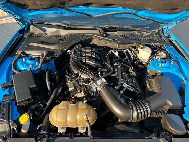 Photo of 2017 Blue Ford Mustang