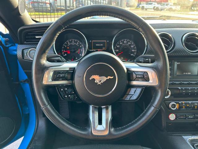Photo of 2017 Blue Ford Mustang