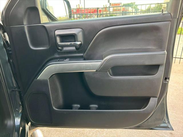 Photo of 2018 Graphite Metallic Chevrolet Silverado 1500