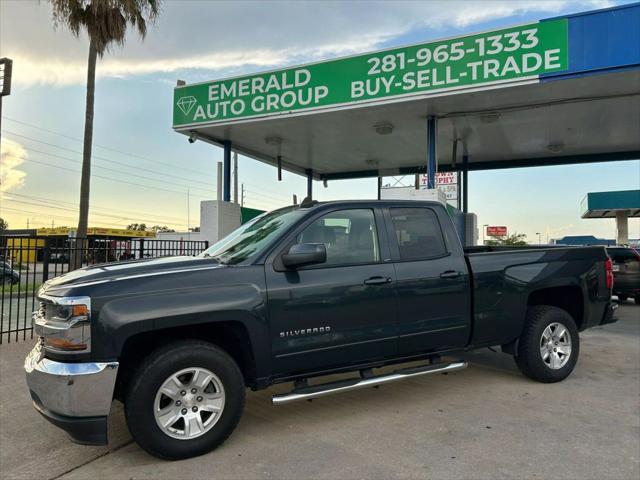 Photo of 2018 Graphite Metallic Chevrolet Silverado 1500
