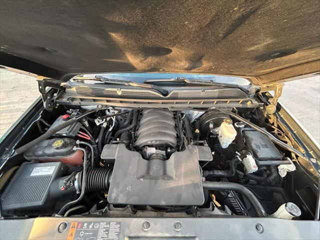 Photo of 2018 Graphite Metallic Chevrolet Silverado 1500