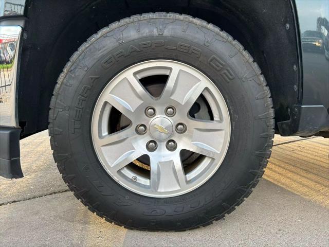 Photo of 2018 Graphite Metallic Chevrolet Silverado 1500