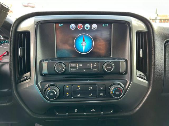 Photo of 2018 Graphite Metallic Chevrolet Silverado 1500