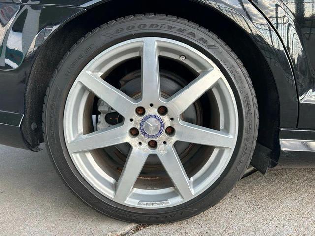 Photo of 2012 Black Mercedes-Benz C-Class