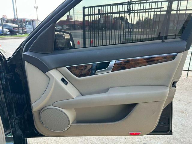 Photo of 2012 Black Mercedes-Benz C-Class