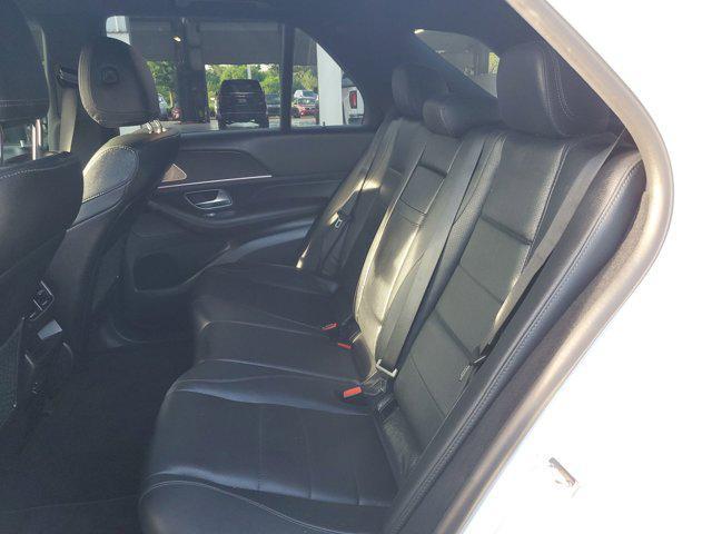Photo of 2021 designo Diamond White Bright Mercedes-Benz GLE 350