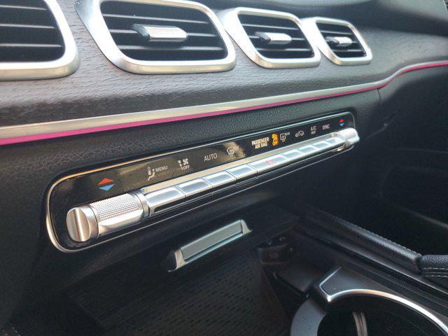 Photo of 2021 designo Diamond White Bright Mercedes-Benz GLE 350