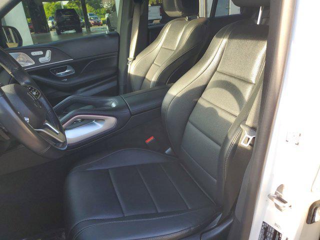 Photo of 2021 designo Diamond White Bright Mercedes-Benz GLE 350