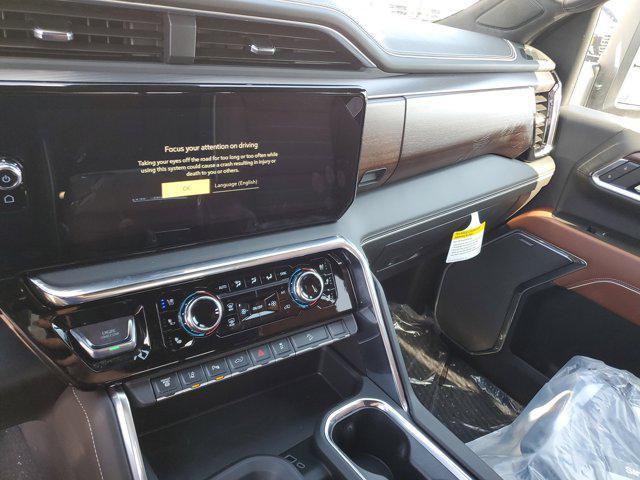 Photo of 2025 Summit White GMC Sierra 2500