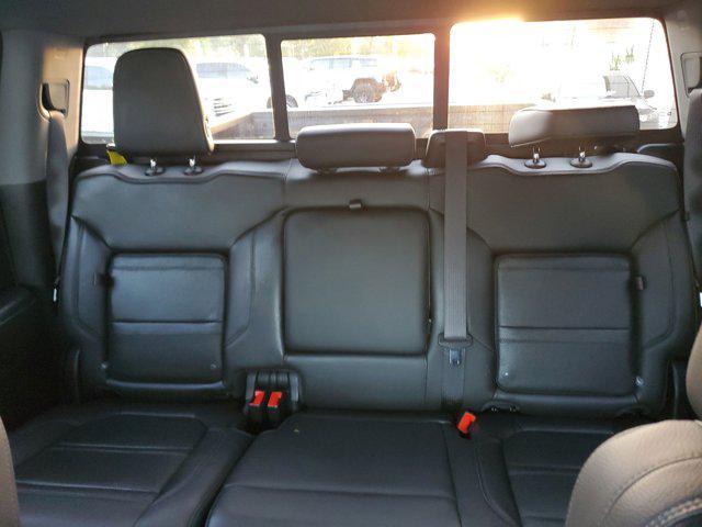 Photo of 2020 Onyx Black GMC Sierra 1500