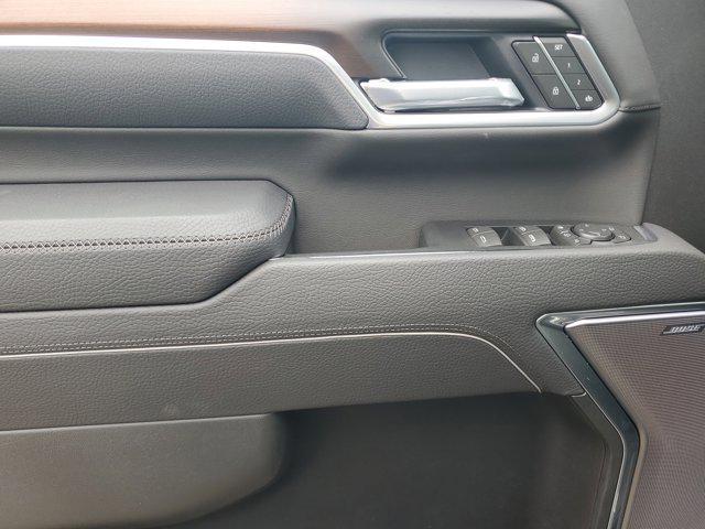 Photo of 2025 Onyx Black GMC Sierra 2500