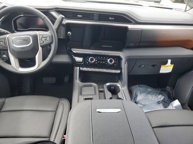 Photo of 2025 Onyx Black GMC Sierra 2500