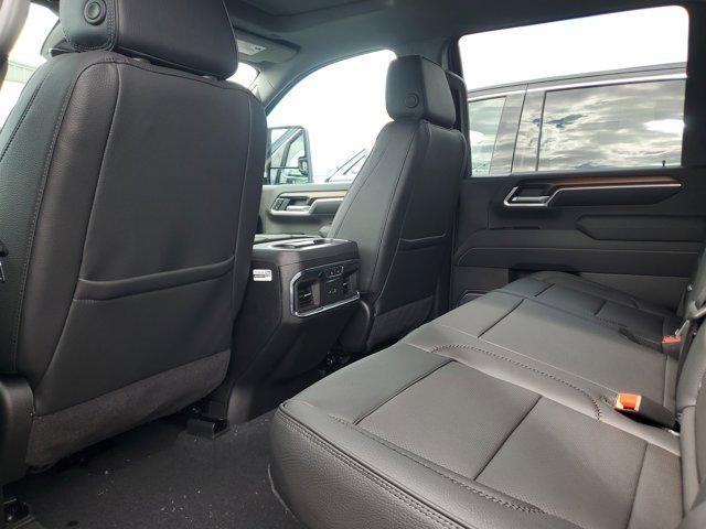Photo of 2025 Onyx Black GMC Sierra 2500