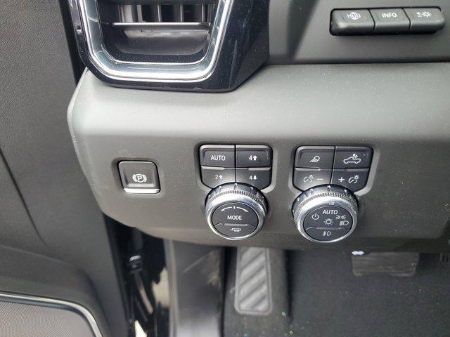 Photo of 2025 Onyx Black GMC Sierra 2500