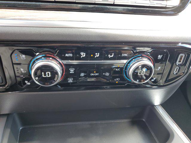 Photo of 2025 Onyx Black GMC Sierra 1500