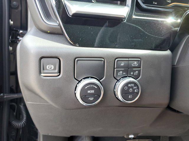 Photo of 2025 Onyx Black GMC Sierra 1500