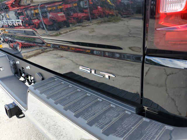 Photo of 2025 Onyx Black GMC Sierra 1500