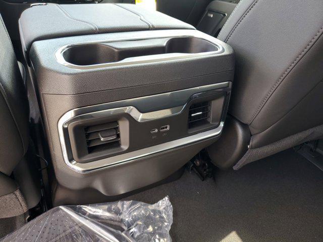 Photo of 2025 Onyx Black GMC Sierra 1500