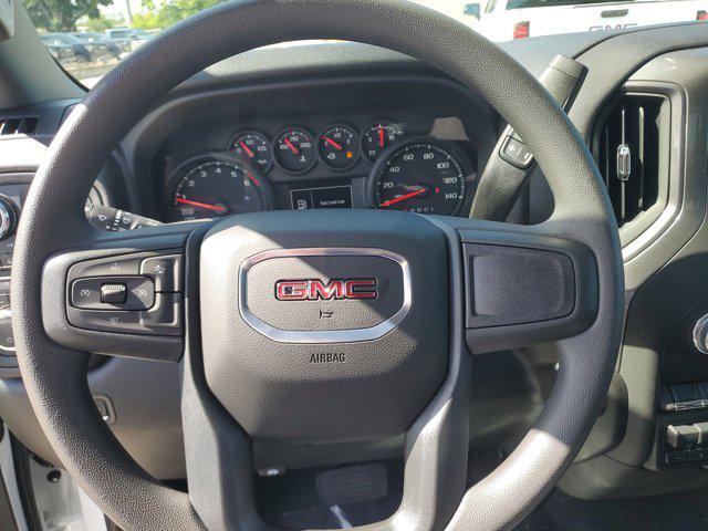 Photo of 2025 Summit White GMC Sierra 1500