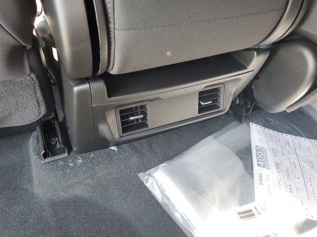 Photo of 2025 Summit White GMC Sierra 1500