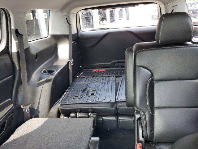 Photo of 2023 Summit White GMC Acadia