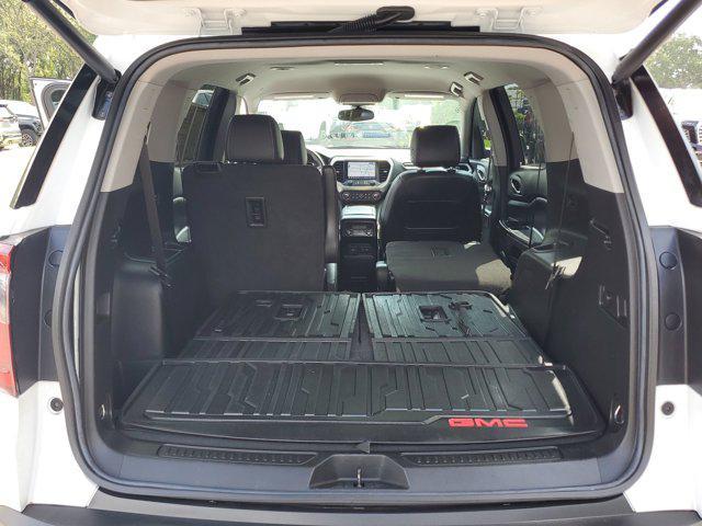 Photo of 2023 Summit White GMC Acadia