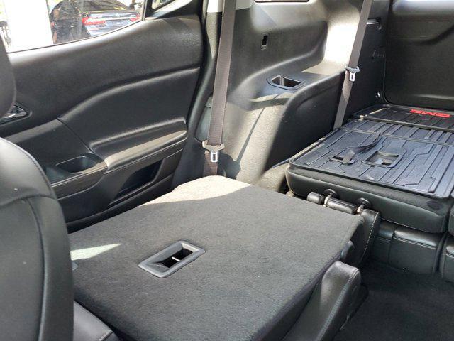 Photo of 2023 Summit White GMC Acadia