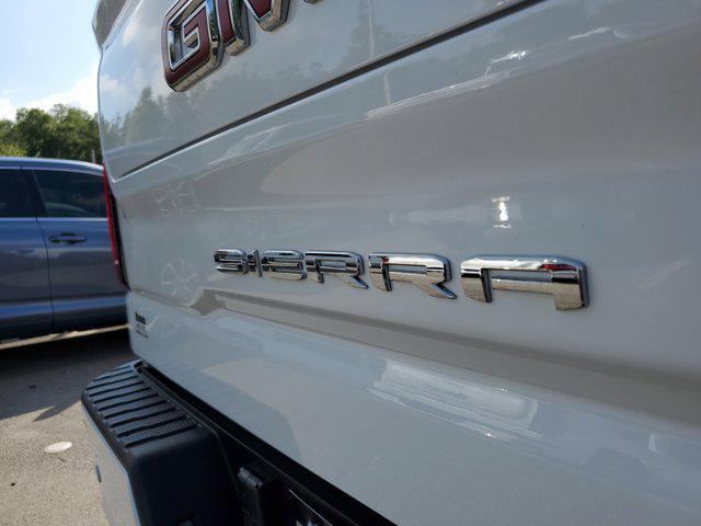 Photo of 2021 Summit White GMC Sierra 1500