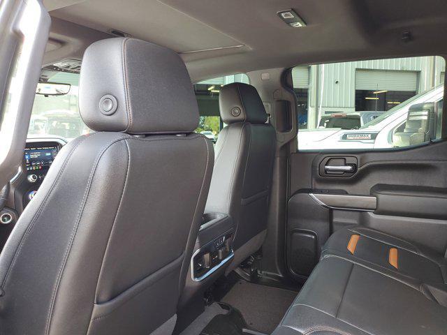 Photo of 2021 Summit White GMC Sierra 1500